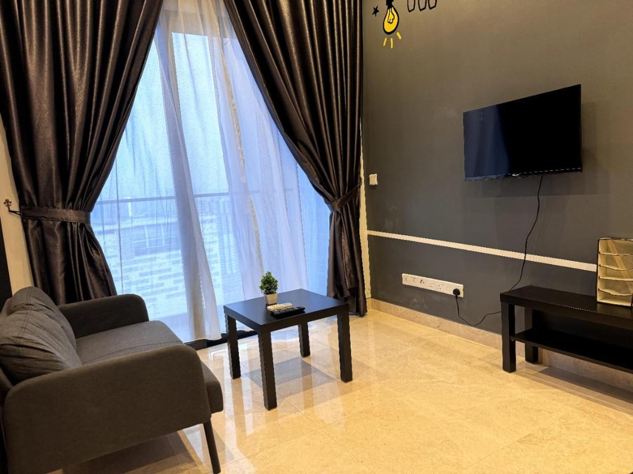 Lucantia Serviced