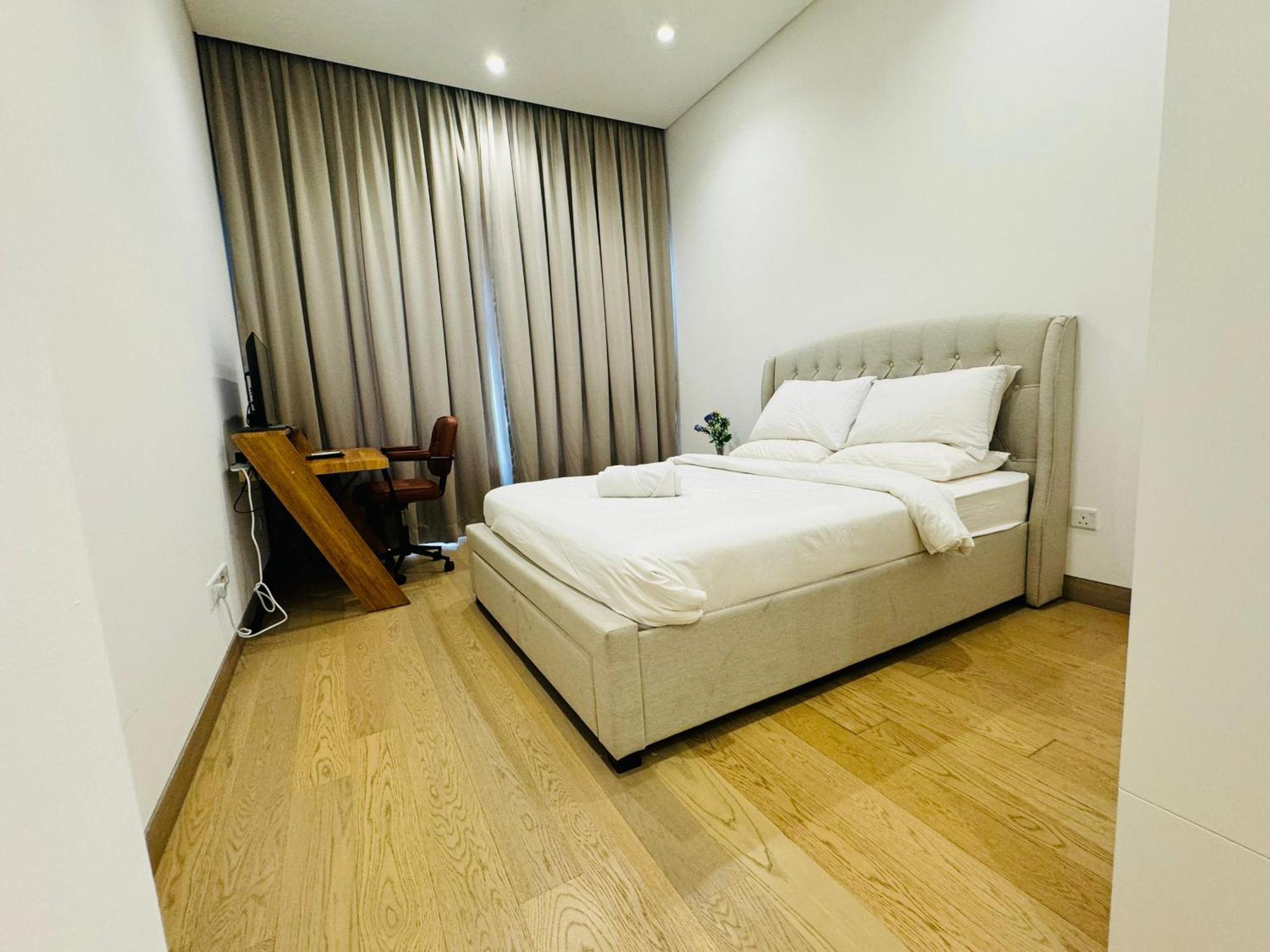 Pangsapuri Lucantia Serviced