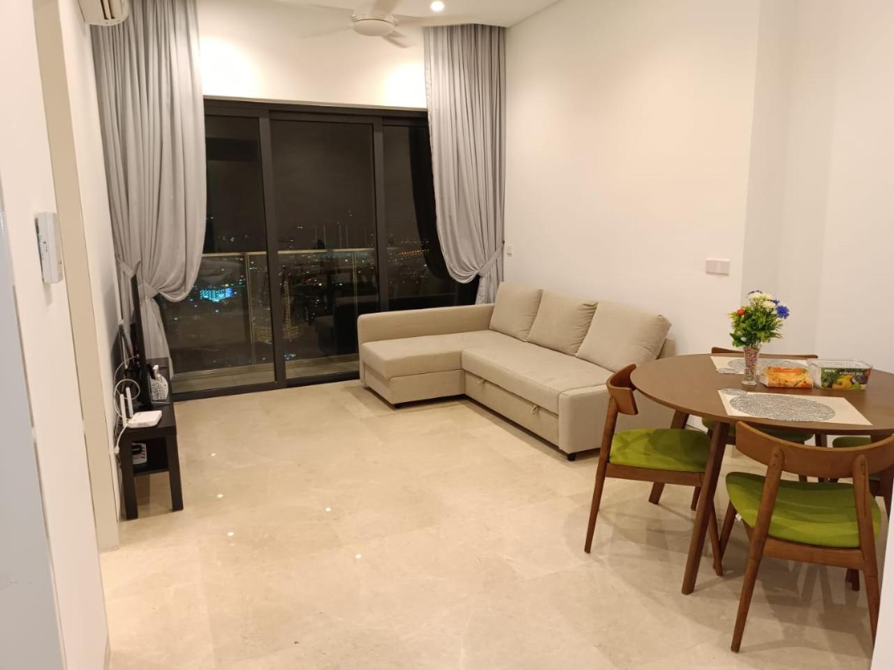 Lucantia Serviced Apartment *