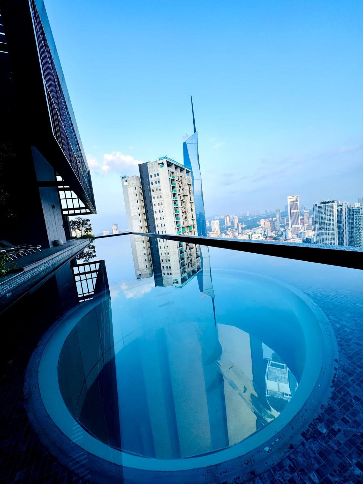 Lucantia Serviced Apartment